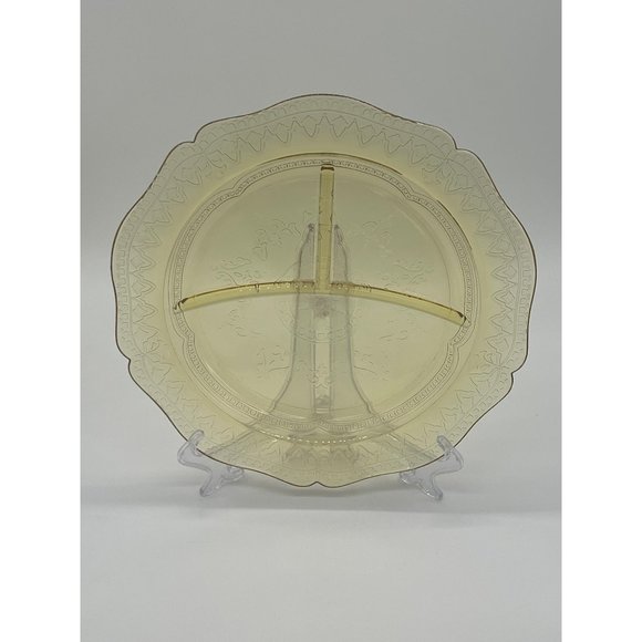 Vintage Federal Glass Amber Yellow Depression Patrician/Spoke Notched Divided/Gr - Picture 1 of 3